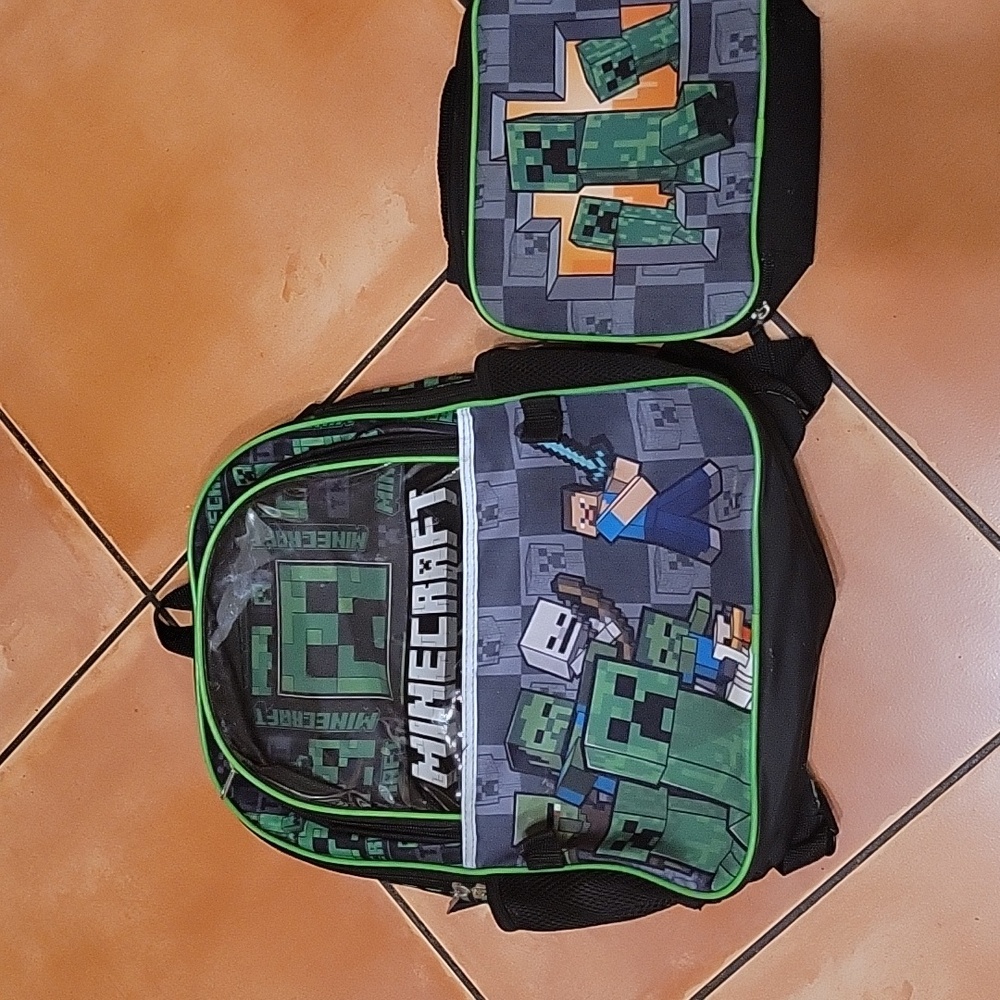 Minecraft Backpack And Lunchbox Set - Picture 2 of 5